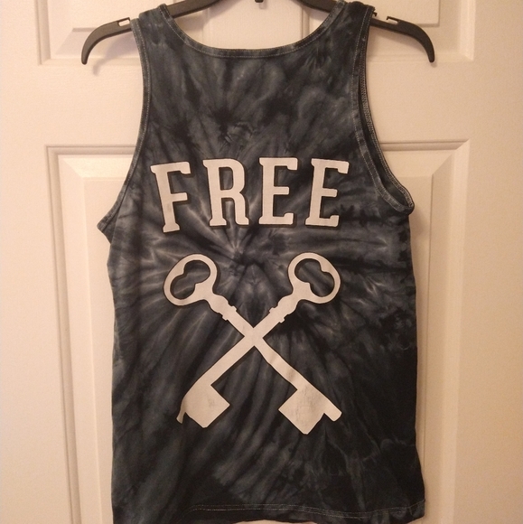 Hundredth band tank top - Picture 5 of 6